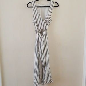 Awesome ASTR Wrap Maxi Dress
